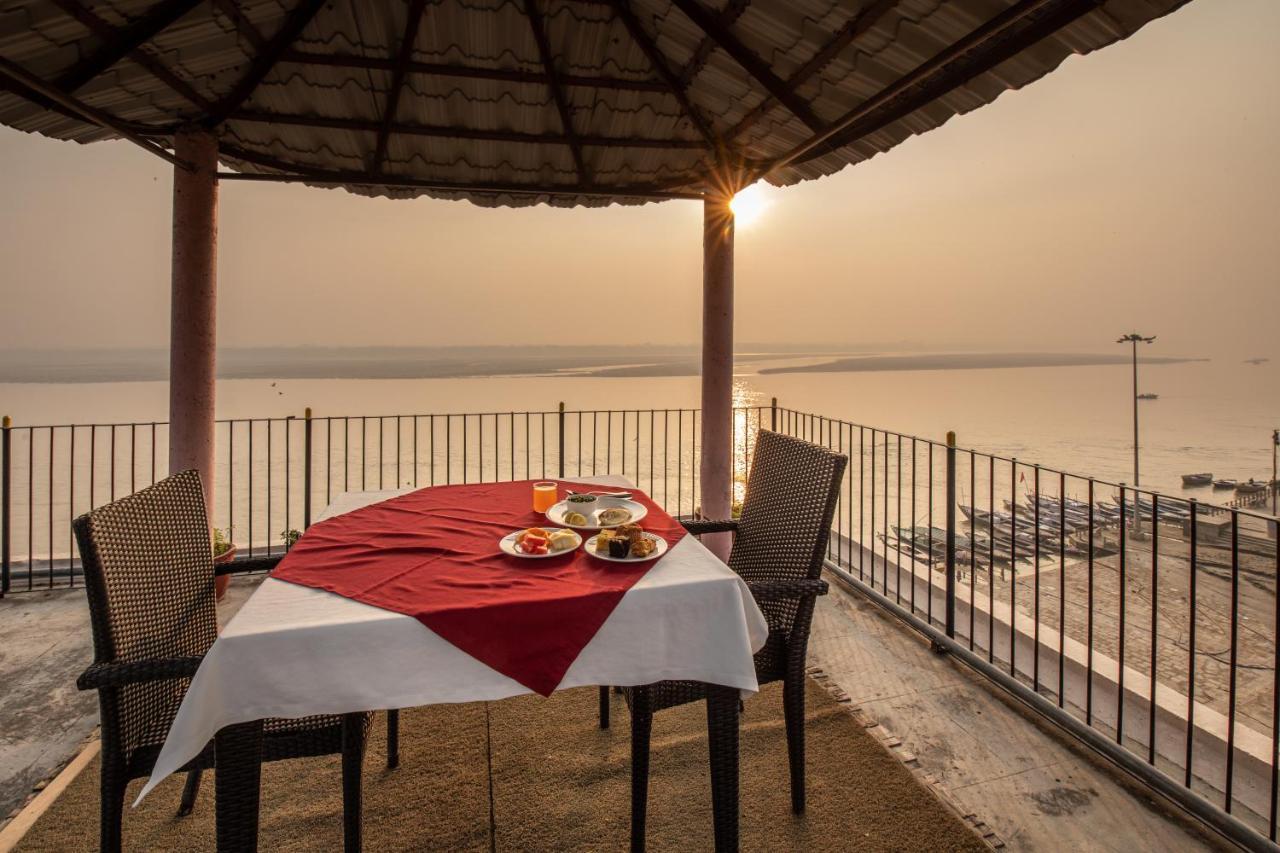 Amritara Suryauday Haveli Hotel Varanasi Exterior photo