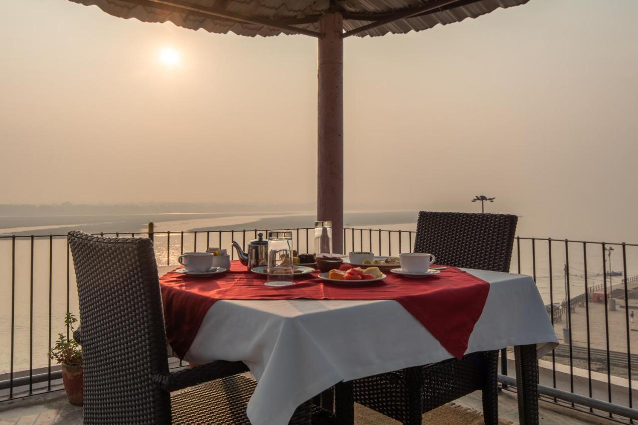 Amritara Suryauday Haveli Hotel Varanasi Exterior photo