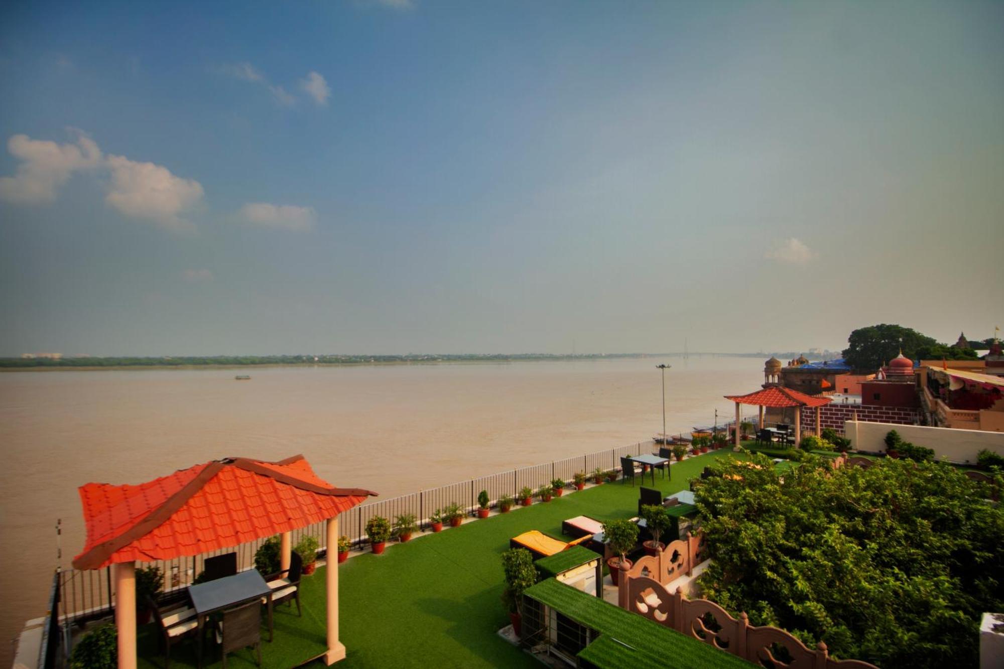 Amritara Suryauday Haveli Hotel Varanasi Exterior photo